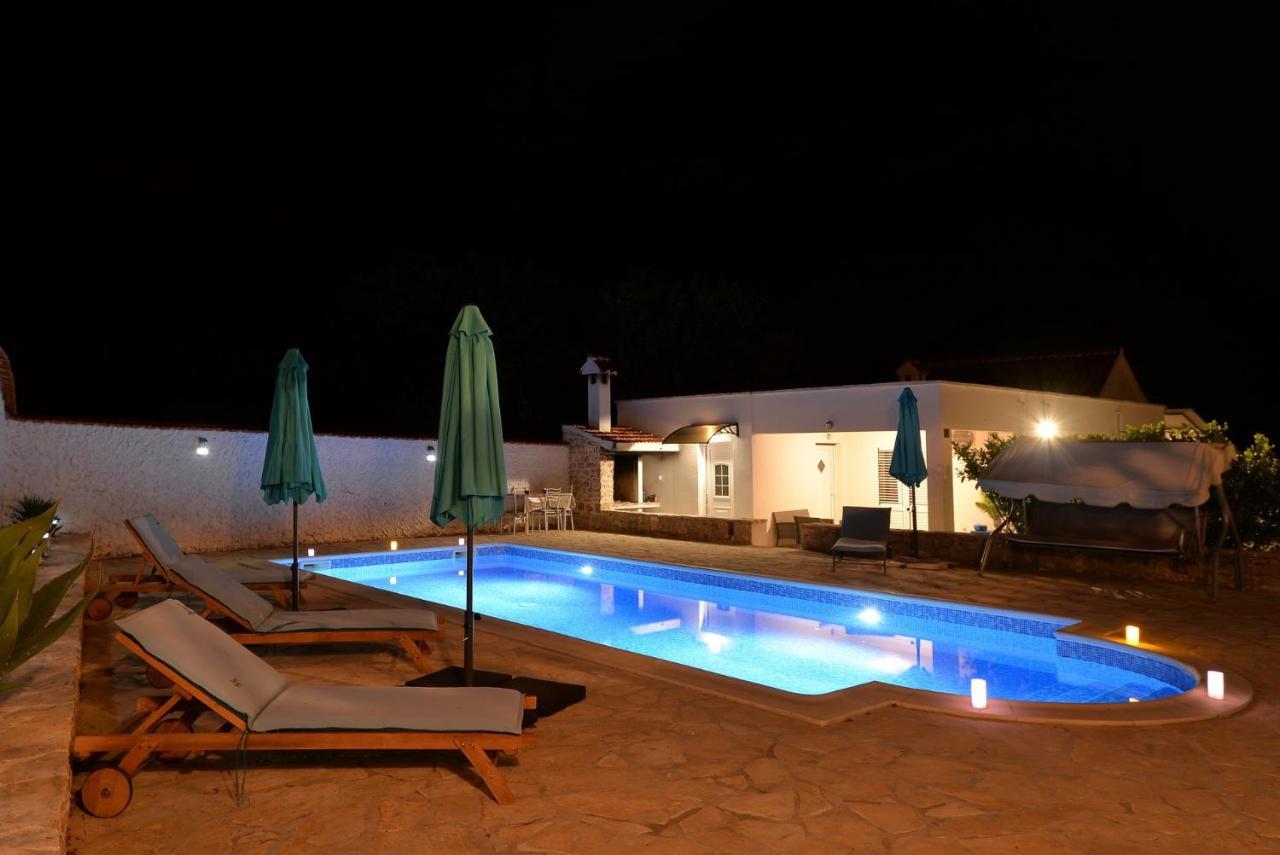 House Vidamo - Vacation Home With Swimming Pool Mala Cista المظهر الخارجي الصورة